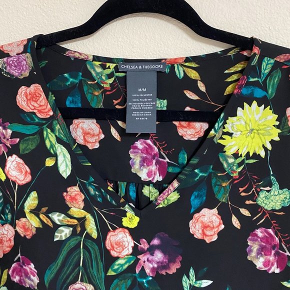 Chelsea and Theodore Top Black Multi Pattern Floral - Picture 9 of 13